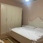 Nikol * Tirana